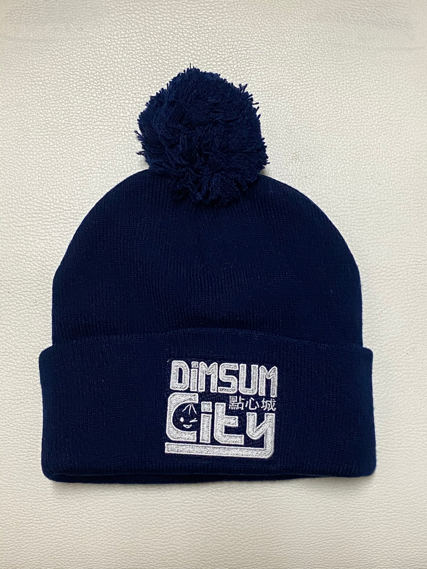 DSC Pom Pom Toque